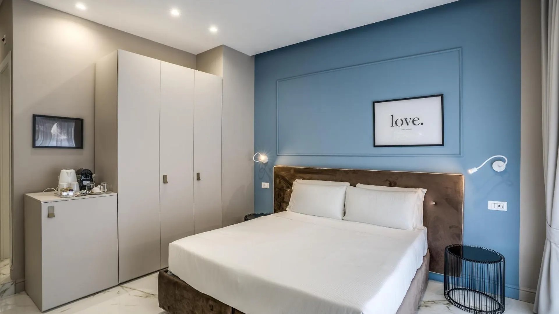 Guest house The Oasis Hotel Naples Italy
