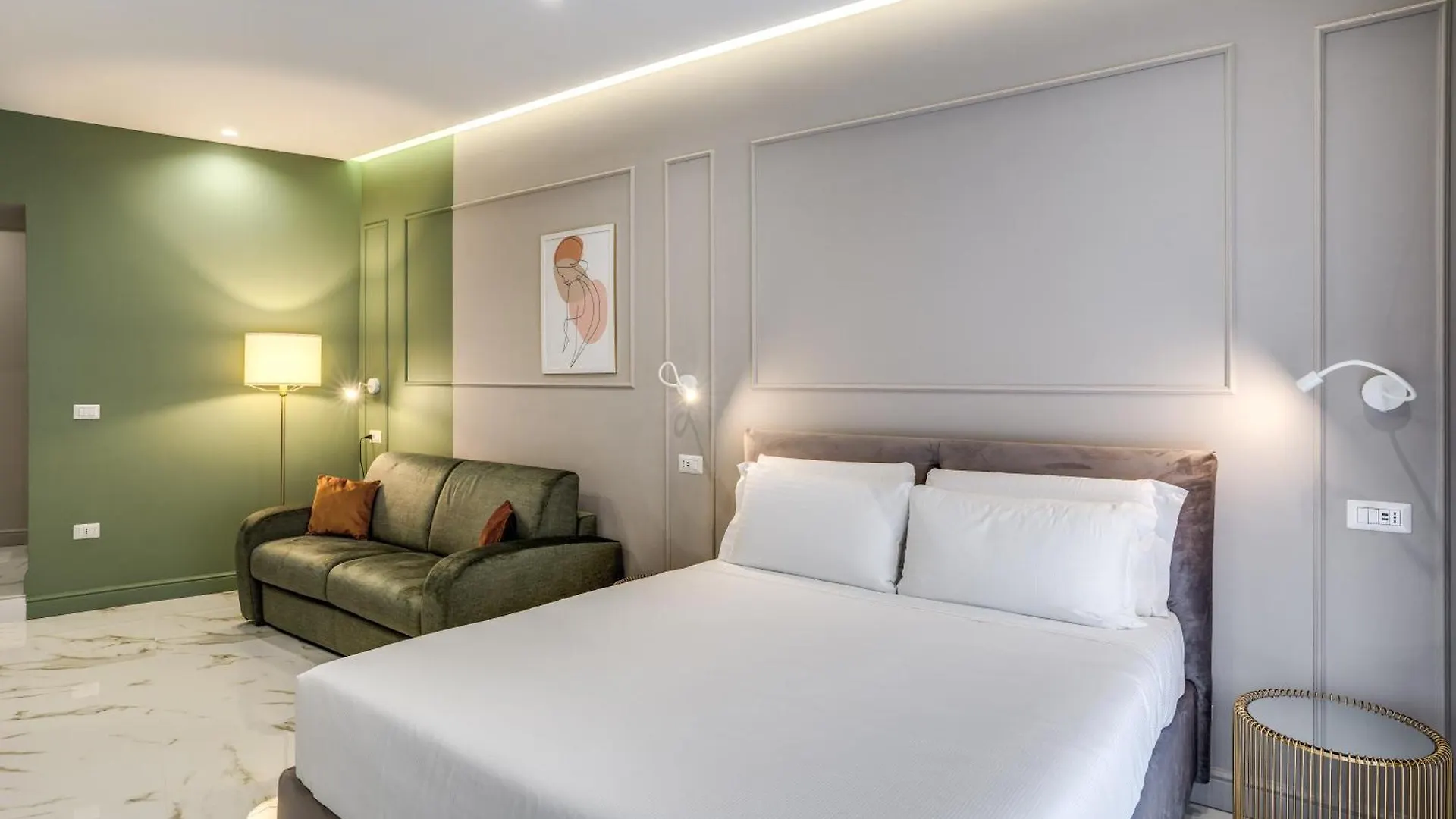 The Oasis Hotel Naples 0*,