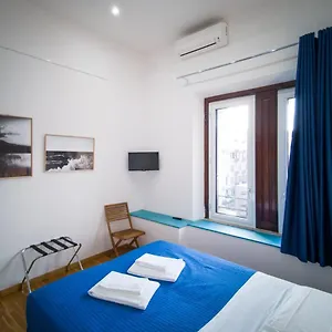Bed & Breakfast 5 Sirene, Napoli