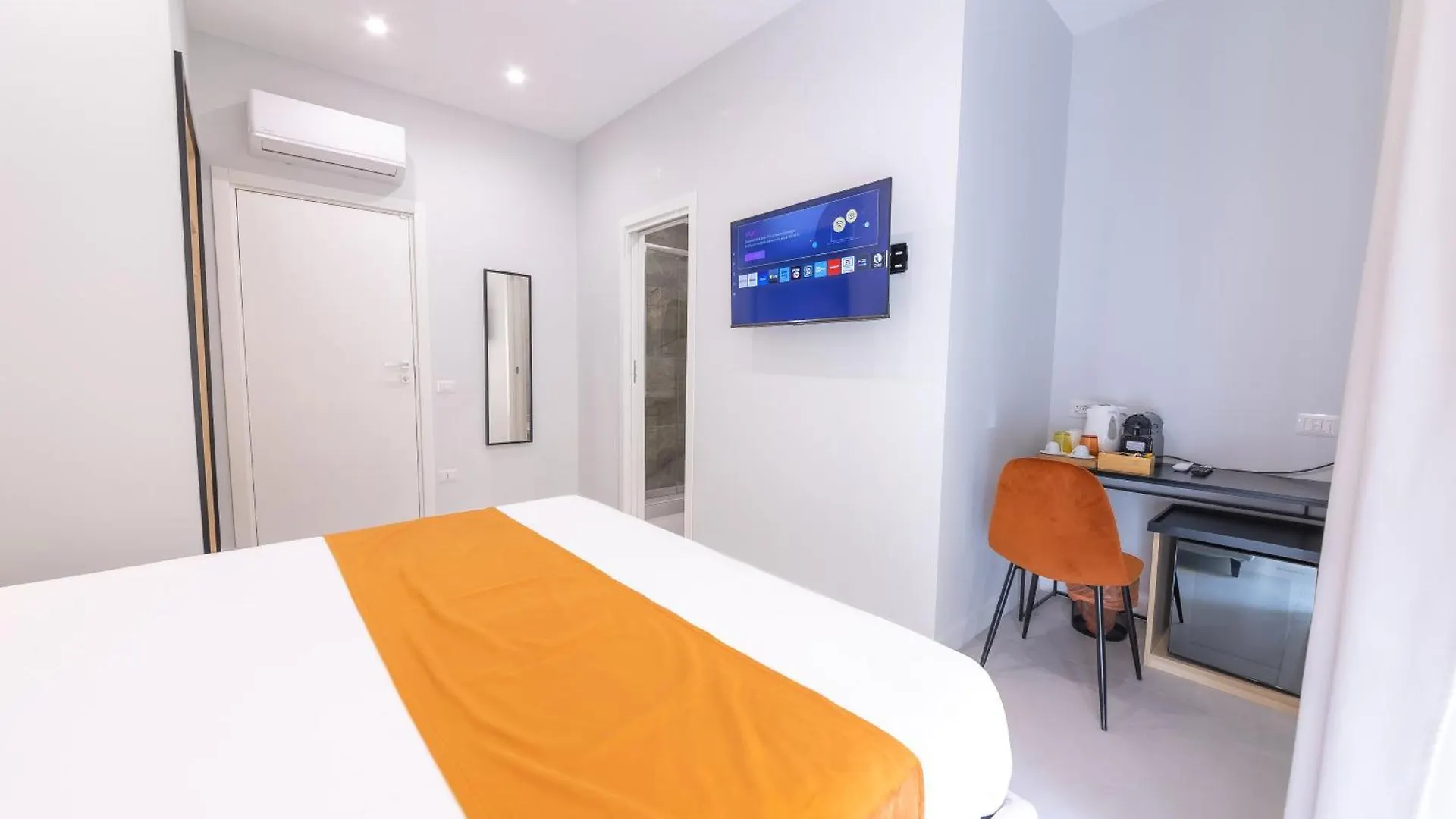 The Oasis Hotel Napels Gasthuis